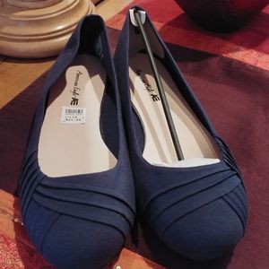 New Ladies Flat Ballerina Shoes by American Eagle